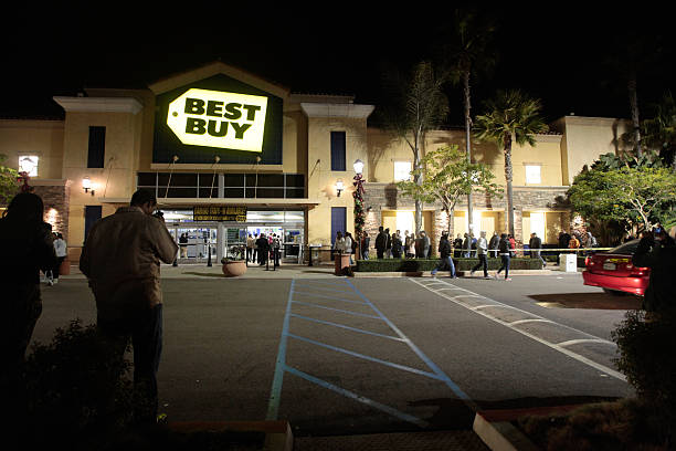 El Segundo, California, USA - November 25th, 2011: Hundreds of hoppers form a line before entering a Best Buy store in El Segundo, California on Black Friday. The day after Thanksgiving is considered the busiest shopping event in America.